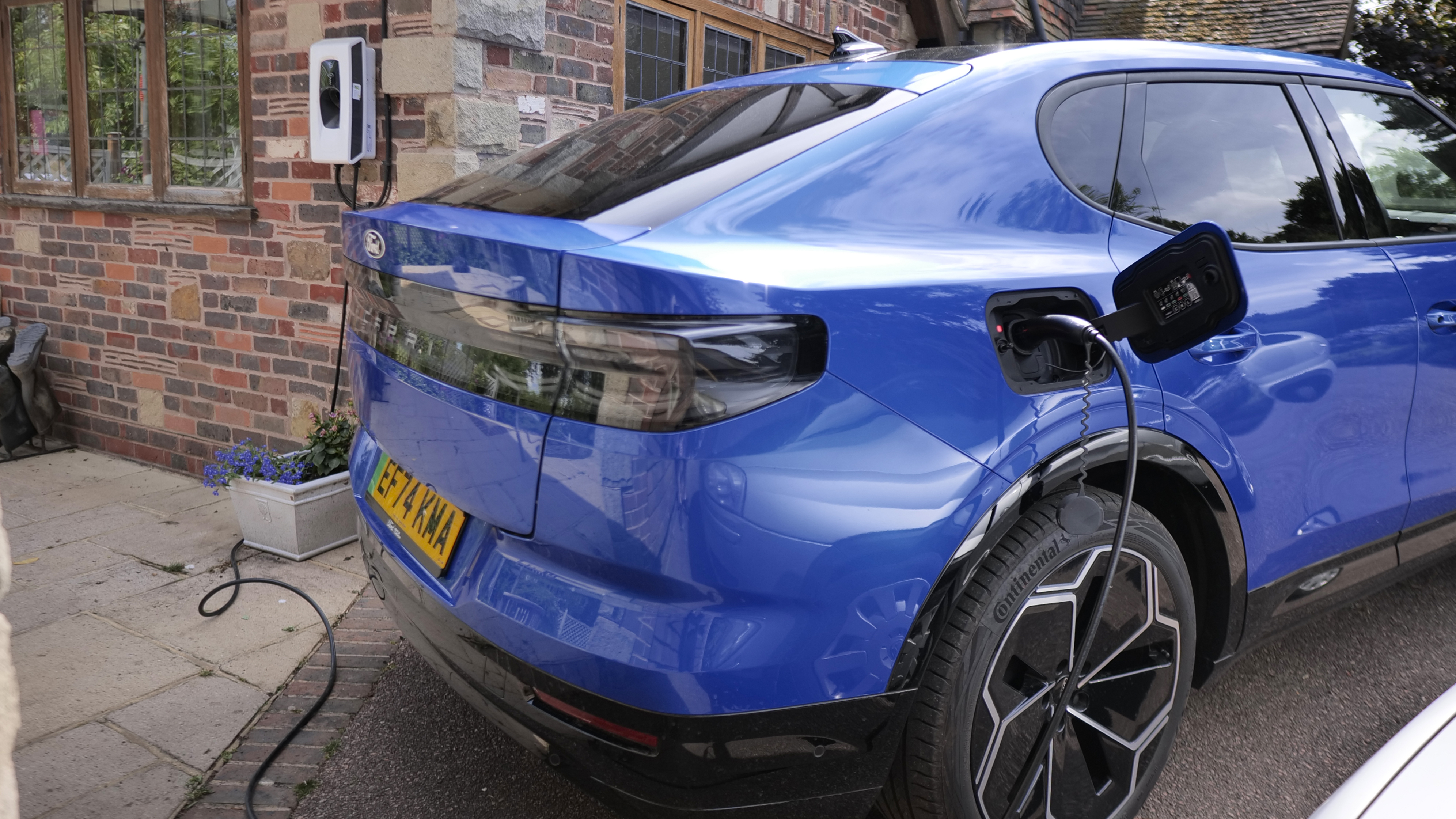 FORD CAPRI ESTATE 140kW Premium 58kWh 5dr Auto